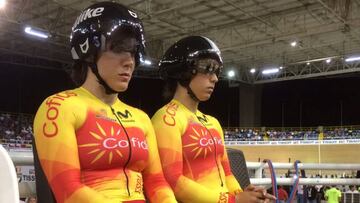 Tania Calvo y Helena Casas, antes de una prueba.