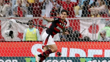 Filipe Luis busca la final