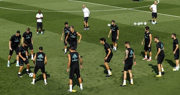 El Madrid prepara la visita del Levante