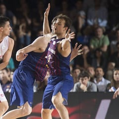 El Barça sufre, pero doblega a un valiente Zaragoza en el Palau