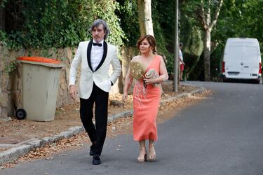 Natalia de la Vega y su marido, Carlos Escario, en la boda de David Summers y Christine Cambeiro.
