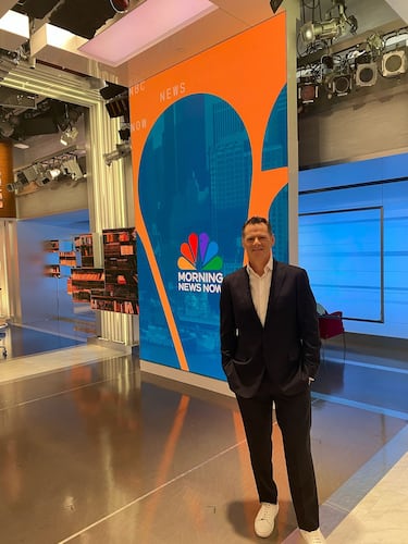 Del futbol a narrar la NFL en Amazon