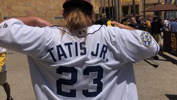 Emociona a los aficionados de San Diego Padres el regreso de Fernando Tatis Jr.