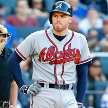 Los Angels ganan en el traspaso de Simmons con Braves