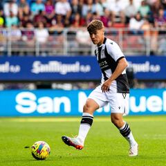 Carlos Giménez, renovación y al primer equipo