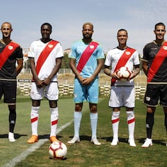 Raúl De Tomás: "Este Rayo puede quedar entre los diez primeros"