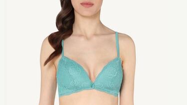 Las mejores rebajas 2019 en ropa de baño e interior de mujer