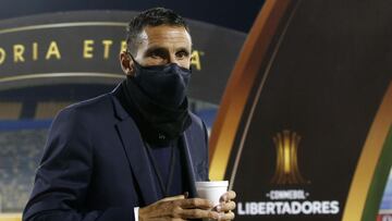 Las cartas de Poyet para suplir las bajas de Fuenzalida y Puch