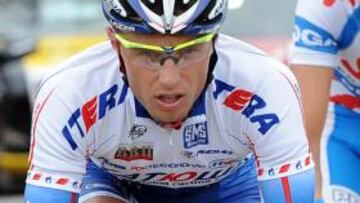 Vladimir Karpets se ha visto obligado a abandonar el Tour por culpa de una lesión en una mano.