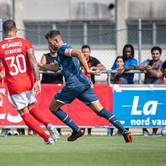 El Benfica agota y remonta al Girona