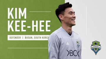 El seleccionado surcoreano Kim Kee-hee llega a Seattle Sounders