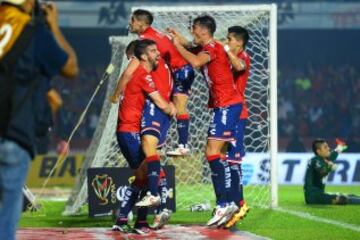 Los Tiburones vencieron 4-1 a los Rayos y se consagraron campeones de la Copa MX