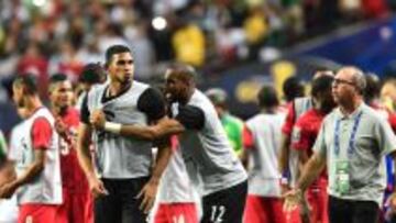 Jugadores de Panamá amenazan con abandonar el terreno de juego en la Copa Oro.