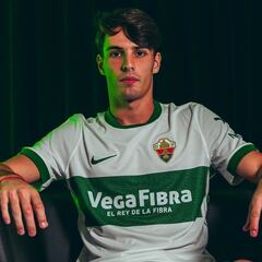 Oficial: el Elche ficha a Fede Redondo hasta 2030
