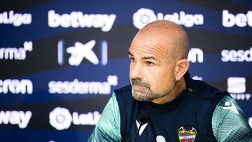 Paco López: "Sabíamos que los fichajes iban a ir de menos a más"