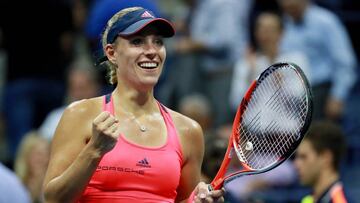 Angelique Kerber celebra su victoria ante Caroline Wozniacki en las semifinales del US Open.