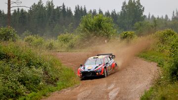 Thierry Neuville marca el ritmo en Estonia