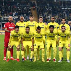 Setién arranca con la tercera parte de su línea de ataque