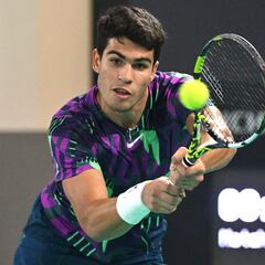 Alcaraz se acerca a Wilander y Ruud y Tsitsipas acechan a Nadal