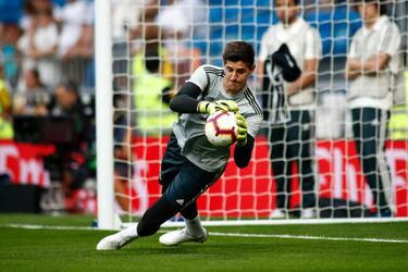 Real Madrid round-up: Courtois, profits, Mariano, Pedro...