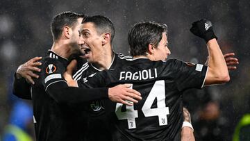 Di María mete a Juventus en octavos de Europa League