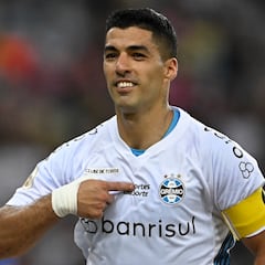Luis Suárez scores twice for Gremio at the Maracanã, next stop: Inter Miami