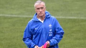 Deschamps.