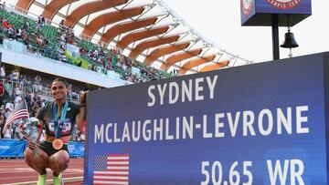 EUGENE, OREGON - JUNE 30: Gold medalist Sydney McLaughlin-Levrone poses with her new world record in the women's 400 meter hurdles final on Day Ten of the 2024 U.S. Olympic Team Track & Field Trials at Hayward Field on June 30, 2024 in Eugene, Oregon.   Christian Petersen/Getty Images/AFP (Photo by Christian Petersen / GETTY IMAGES NORTH AMERICA / Getty Images via AFP)