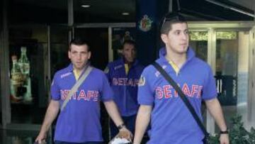 <b>CAMINO A SEGOVIA. </b>Albín, Iván (utillero) y Mario, ayer en Getafe.
