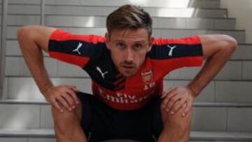 Nacho Monreal será nuevo jugador del Athletic hasta 2018