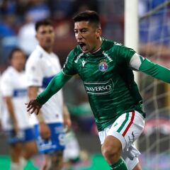 La UC sufre con el VAR y tropieza ante Audax Italiano