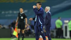 Córdova se encuentra con Ancelotti y lo que ocurre en el Maracaná es impensado: esta fue la reacción del italiano