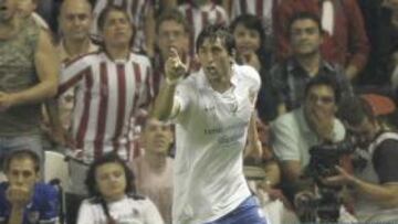 <b>TOP-TEN. </b>Un gol metería a Diego Milito entre los diez mejores de la historia del club en la Liga.