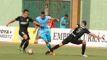 Diego Arias (izquierda) participó de la victoria de Nacional en Montería.