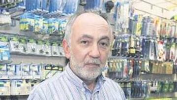 El Madrid regaló el balón a la Casa de España de Bruselas