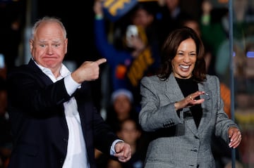 Democratic presidential and vice-presidential candidates Kamala Harris and Tim Walz.