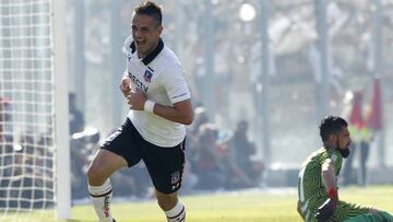 Futbol, Colo Colo vs Curico Unido
 Decimo cuarta fecha, campeonato de Trasicion 2017
 El jugador de Colo Colo Octavio Rivero, izquierda, celebra su gol contra Curico Unido durante el partido de primera division disputado en el estadio Monumental de Santia