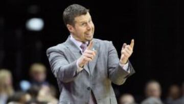 Joerger (Grizzlies) y Casey (Raptors), técnicos del mes