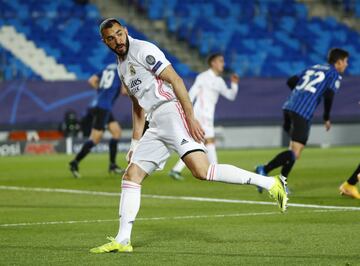 Benzema abrió el marcador marcando el 1-0.