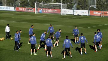 Real Madrid: Cristiano rejoins training ahead of Valencia trip