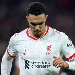 “Alexander-Arnold defiende como si nunca hubiera jugado de lateral”