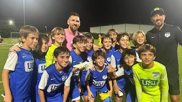 Tiene 13 años, juega con el hijo de Messi y Suárez y fue nominado a la Roja: la historia que sorprende a Chile