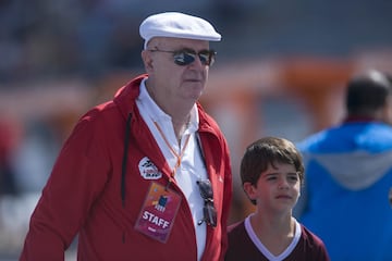 El experimentado director técnico hoy funge como director deportivo de Lobos BUAP. En su vasta carrera, ha tenido incursiones como analista deportivo en Televisa y FOX Sports, en donde mostró su experiencia y capacidad sobre táctica futbolística.