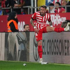 Aleix Garcia, listo para jugar en el Camp Nou
