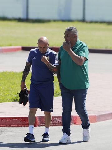 Argentina entrena antes de su debut en el Mundial