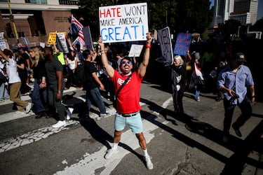 The best signs, banners and protest slogans at the No Kings rallies on Oct. 18