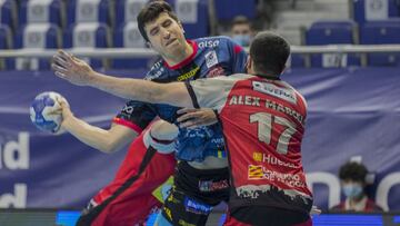 El Ademar no nota el cansancio y domina de inicio a final