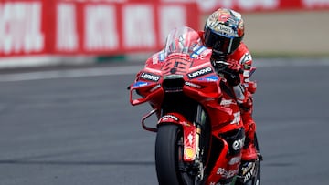 Marc Márquez con la Ducati de MotoGP.