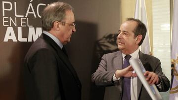 Redondo junto a Florentino.