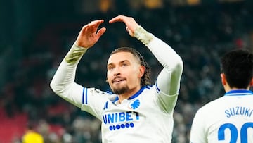 Jordan Larsson celebra el 2-0 ante el Kairat.